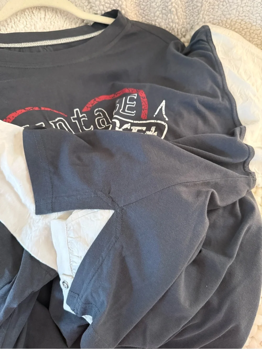 Pilcro by Anthropologie Long Sleeve Graphic Tee with Blouson Sleeves - Picture 5 of 10